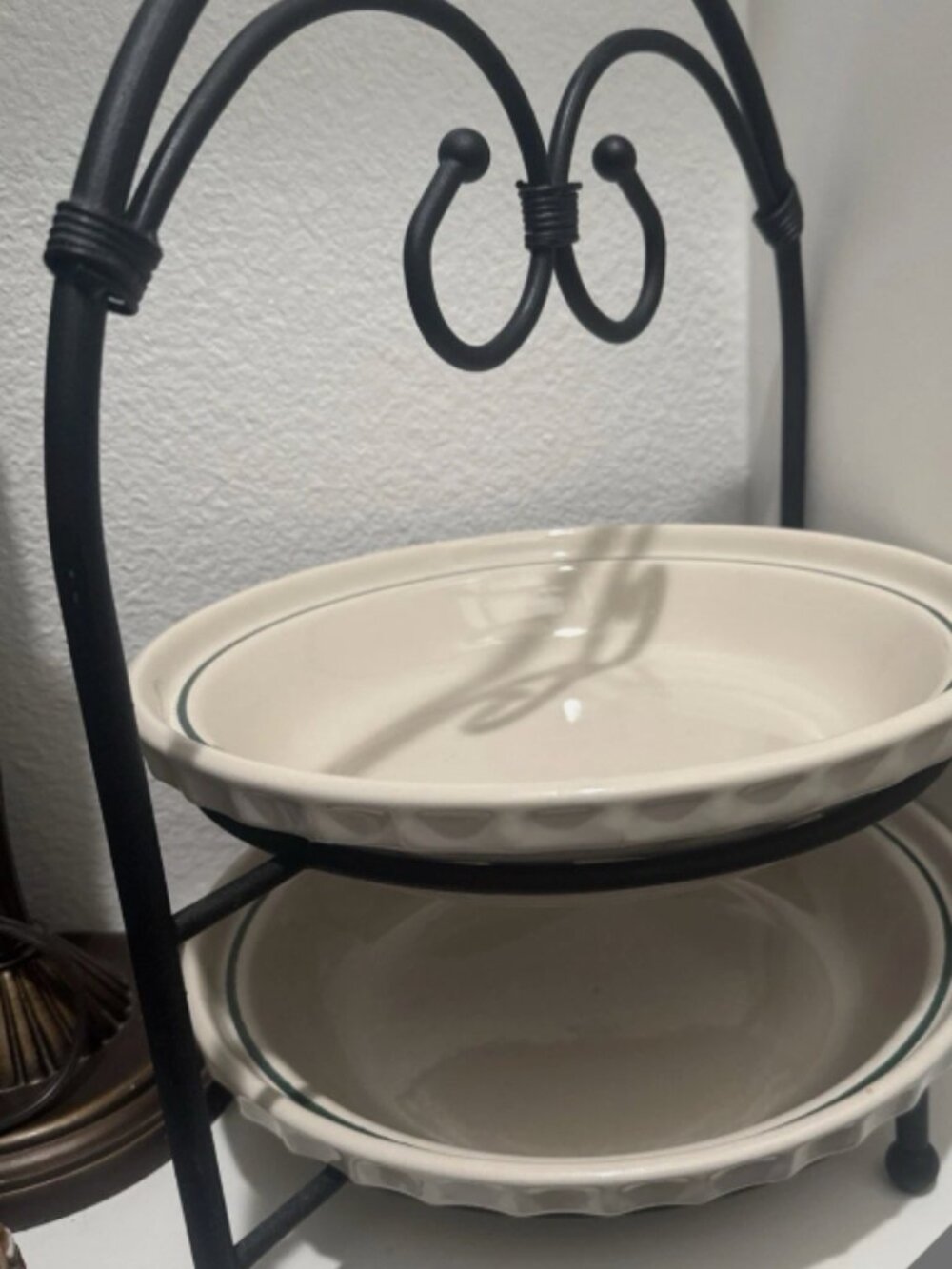 Longaberger Woven Traditions Botanical Green Pie Plate 2-Tier Stand Server Set